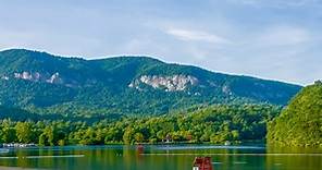Visit the Home of Dirty Dancing at Lake Lure in North Carolina - Trips To Discover
