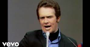 Merle Haggard - The Fightin Side Of Me (Live)