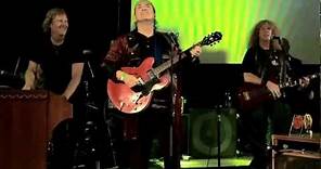 Mike Pinera & Real Rock Legends perform Ride Captain Ride at The 2011 Malibu Music Awards