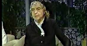 Lillian Gish interviewed by Joan Rivers in 1983