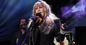 Stevie Nicks extends tour through 2024