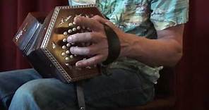 How to Play the Concertina