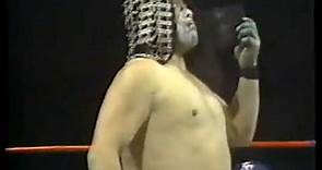 The Great Kabuki vs Bob McKenzie. 1981