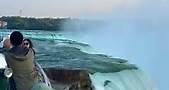 Niagara Action - Amazing view of the Horseshoe Falls 🌊
