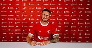 Liverpool complete signing of Alexis Mac Allister - Liverpool FC