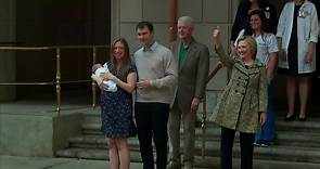 See Chelsea Clinton leave hospital with newborn