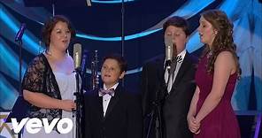 Holy Is the Lord / Holy, Holy, Holy (Medley) [Live] - David Phelps and family