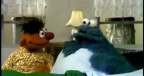 Sesame Street - Ernie and Cookie Monster Share A Pillow (1969)