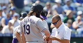 Blackmon lands on IL with broken hand