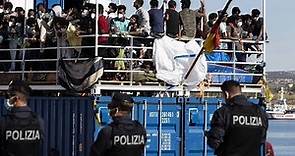 Italia permite el desembarco en Sicilia de 179 personas rescatadas en el Mediterráneo