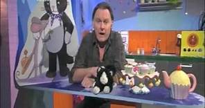 Robert Glenister reading 'Don't Worry, Mouse'