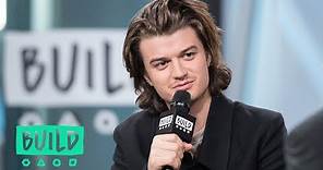 Joe Keery Swings By To Talk About "Stranger Things 2"