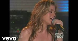 Kelly Clarkson - Since U Been Gone (Sessions @ AOL 2004)