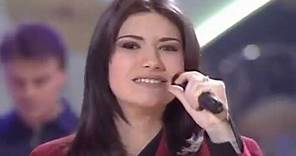 LAURA PAUSINI (Amores Extraños) TVE 1994