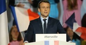 Macron despide un quinquenio de crisis populares y presidencia personalista