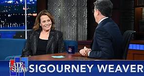 Sigourney Weaver Plays A Teenager In The New "Avatar" Film