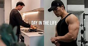 A DAY IN MY LIFE | 9-5 job, Content Creation, Gym, Eating