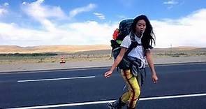 Woman Challenges Herself To Rollerblade Across The USA