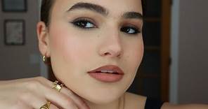 lily-rose depp smokey eye makeup tutorial