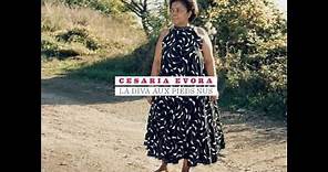 Cesaria Evora - Cabo Verde Terra Estimada [Official Video]