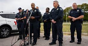 Interim Austin police chief delivers timeline of officer, hostages killed in shooting