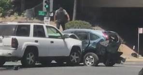 Man repeatedly rams SUV, jumps on roof in bizarre road rage incident