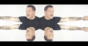 Ty Herndon: "Living In a Moment" (Dance Mix) Official Music Video