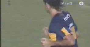 Gol de Palermo a Independiente desde mitad de cancha