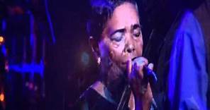 Cesaria Evora - Besame mucho - Live in Paris 2002