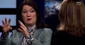 Utrikesminister Ann Linde förklarar Pansarskott