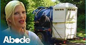 Bathroom Drama As Family Forced To Use A Porta-Potty | Tori & Dean: Cabin Fever | Abode