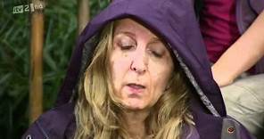 Gillian McKeith Faints On Live TV (I'm A Celebrity Get Me Out Of Here) 21st November *HD*