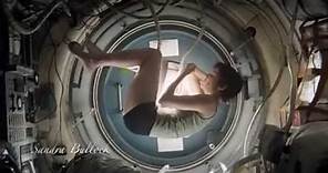 Sandra Bullock - Gravity- The best scene-