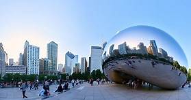Anish Kapoor’s “Cloud Gate”: playing with light and returning to Earth, our finite world