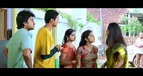 everyone convincing swathi to have marriage with nani