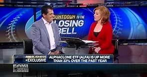 liz claman 11-20-13 nice cleavage, hose