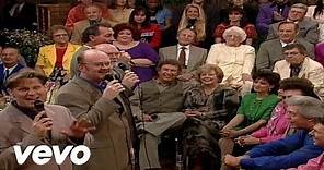 Bill & Gloria Gaither - Grace and Glory [Live] ft. Poet Voices