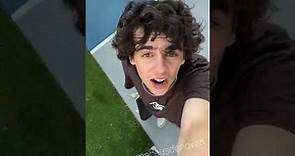 Jack Dylan Grazer Live with his skateboard