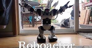 Roboactor (aka Robosapien / Robomaster) Humanoid RC Robot Review