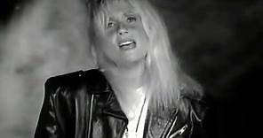 Kim Carnes - Crazy in Love (Official Music Video)