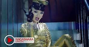 Zaskia Gotik - 1000 Alasan (Official Music Video NAGASWARA) #music