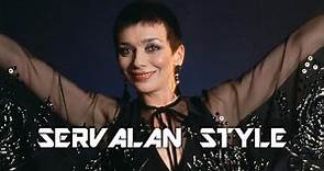 Jacqueline Pearce discusses getting the role of Servalan and her costume choices in BBC's Blake's 7