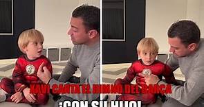 La imagen más tierna de Xavi: ¡Canta el himno del Barça con su hijo! MARCA