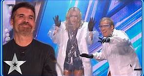 Amanda joins Swedish Scientist on stage for an EXPLOSIVE performance! | Auditions | BGT 2023