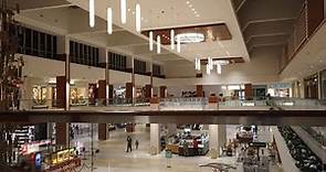 Southdale Center (Edina, MN) - the first modern mall?