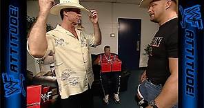 Stone Cold gives cowboy hats to Vince McMahon and Kurt Angle ...