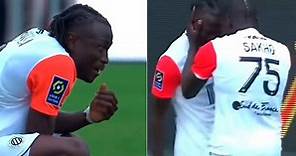 Dramática escena en el fútbol de Francia: se enteró de la muerte de su madre, pidió jugar y rompió en llanto durante el partido