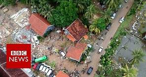 Indonesia tsunami kills hundreds after Krakatau eruption - BBC News