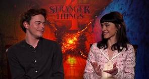 Entrevista a Charlie Heaton y Natalia Dyer de 'Stranger Things': Lo que están deseando que vean los fans