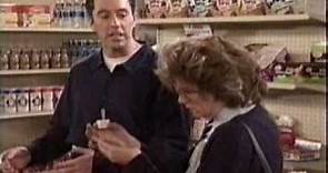 Mad tv- Lorraine In The Grocery Store